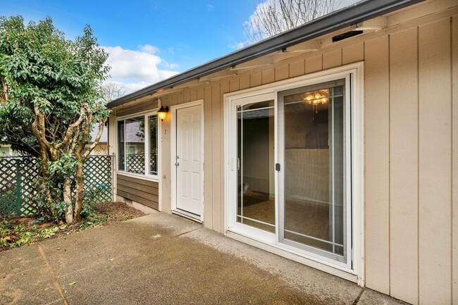 Building Photo - Jennings Lodge Apartments