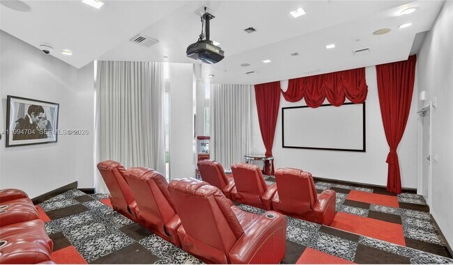 Building Photo - 350 S Miami Ave