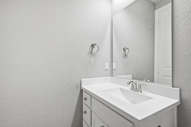 Building Photo - 12204 Prudence Dr