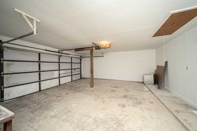 Building Photo - 14107 Woodnook Dr