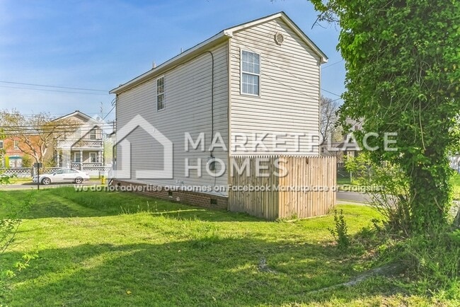 Building Photo - 781 C Ave