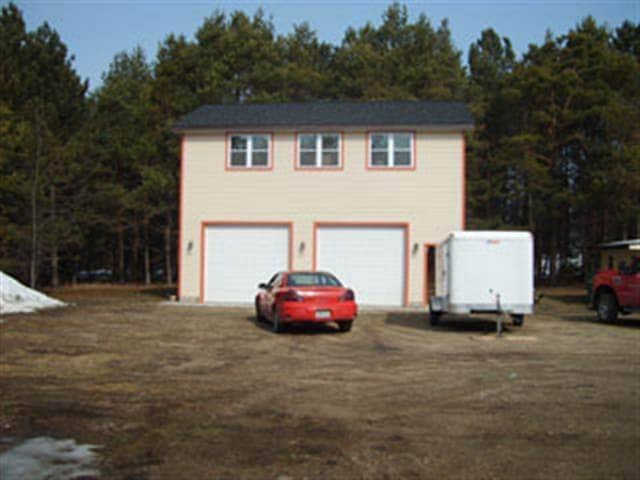 Primary Photo - 1761 N Intermediate Lake Rd