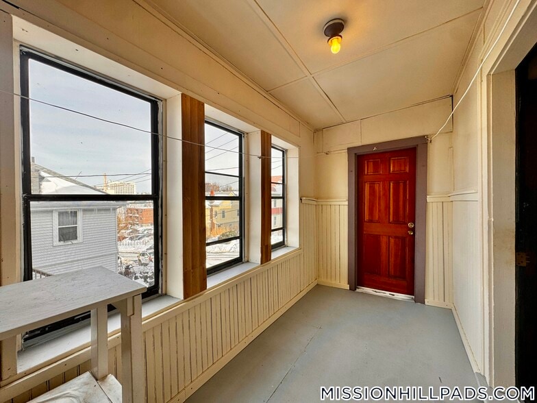 Building Photo - 155-157 Hillside St.