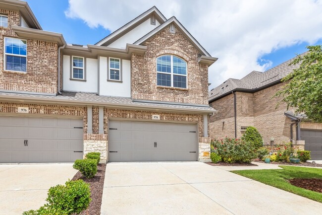 Building Photo - 974 Mikaela Dr