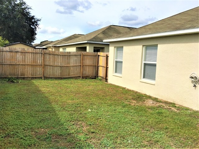 Building Photo - 4340 Country Hills Blvd