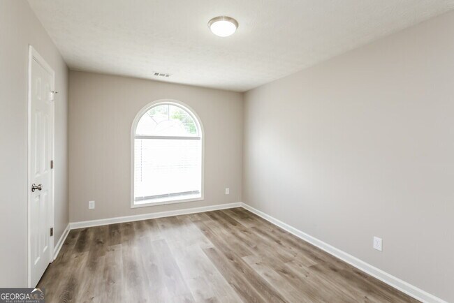 Building Photo - 6336 Pawleys Isle