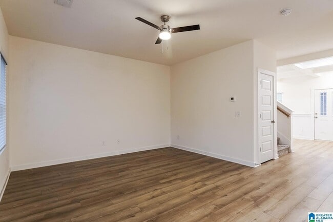 Building Photo - 5562 Bridle Way