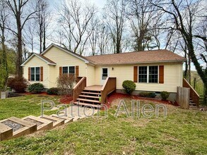 Building Photo - 6 Providence Rd