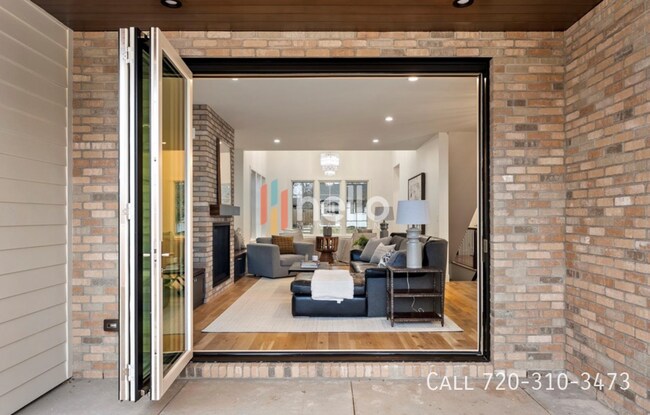 Building Photo - 2056 Ogden St