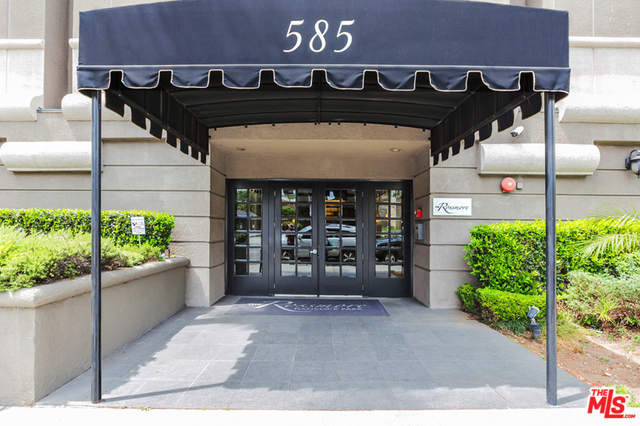 Building Photo - 585 N Rossmore Ave