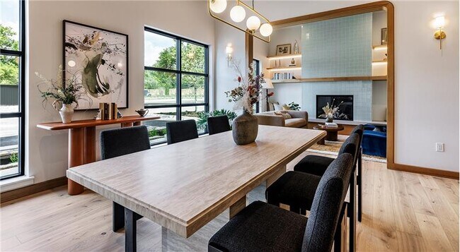 Building Photo - 5902 Westminster Dr