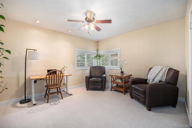 Building Photo - 895 Vance St