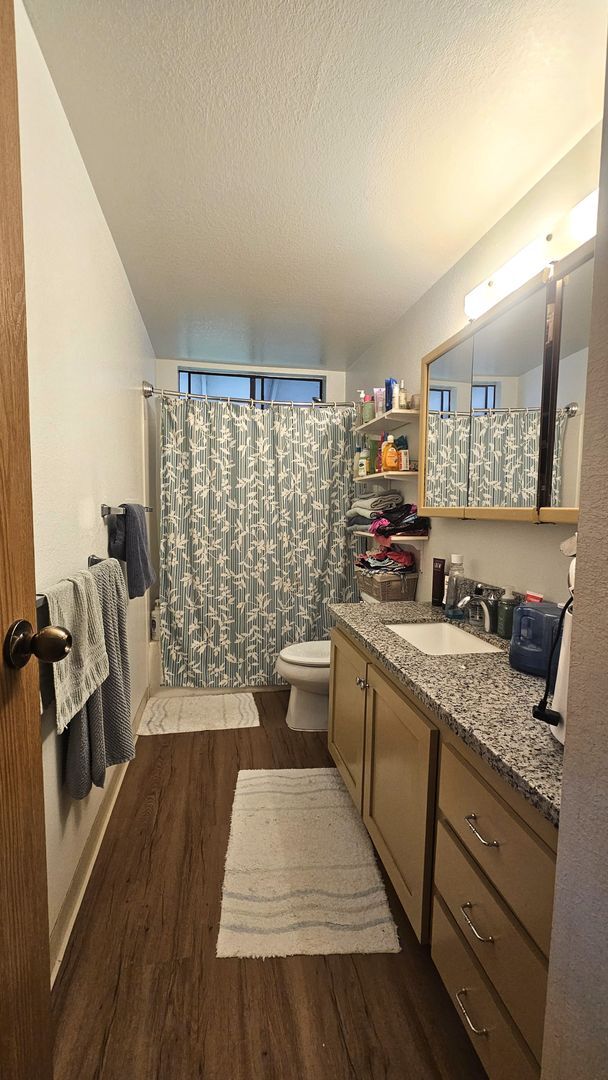 Building Photo - Kaneohe home at the end of a cul de sac. A/C!