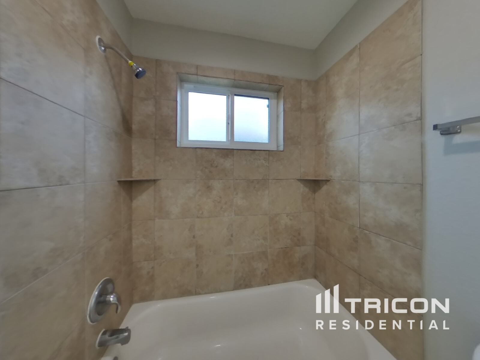 Building Photo - 8218 Tattershall Cir
