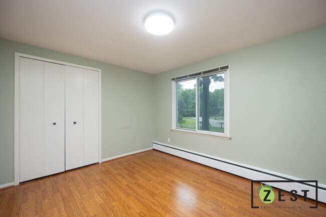 Building Photo - OPEN HOUSE Thursday August 29th 5-6pm