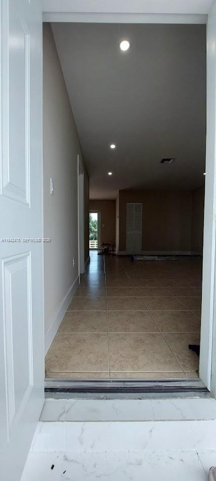 Building Photo - 4821 SW 129th Ave