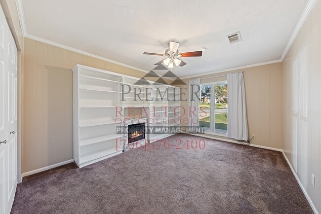 Building Photo - 5100 Sequoia Dr