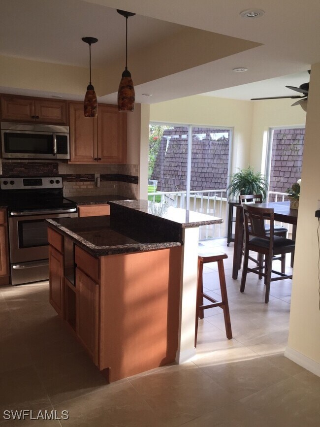 Building Photo - 1860 Bald Eagle Dr