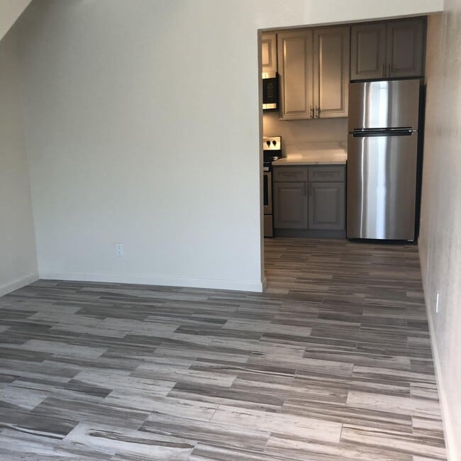Interior Photo - 620 5th Street West Sacramento CA95605