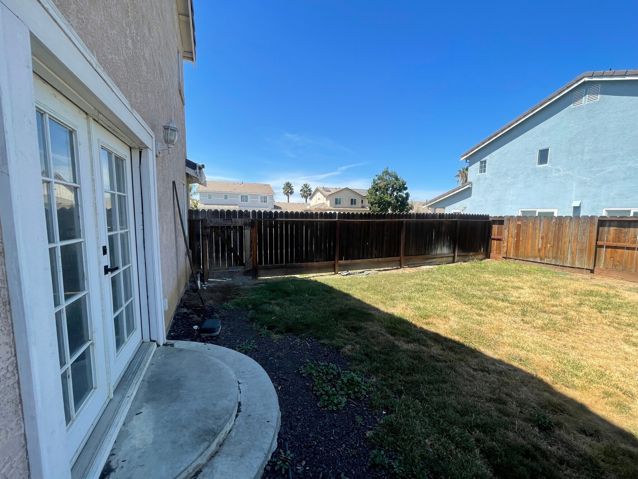 lview of yard from French door - 3978 Seagull Ct