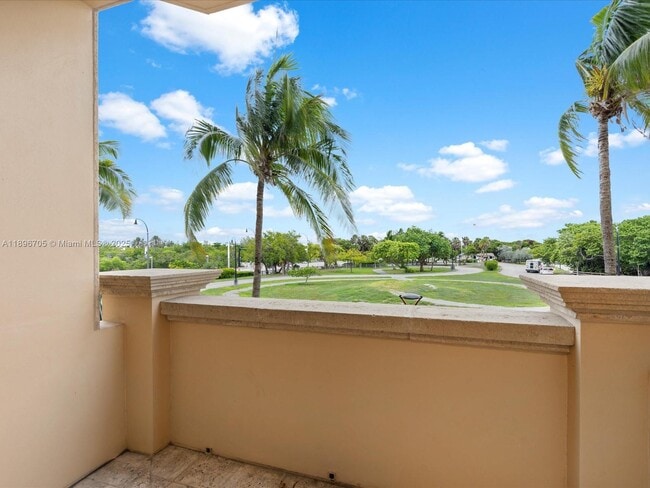 Building Photo - 3501 N Ocean Dr