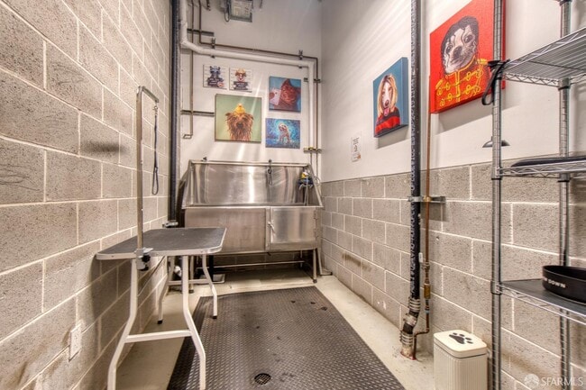 Building Photo - 2177 3rd St