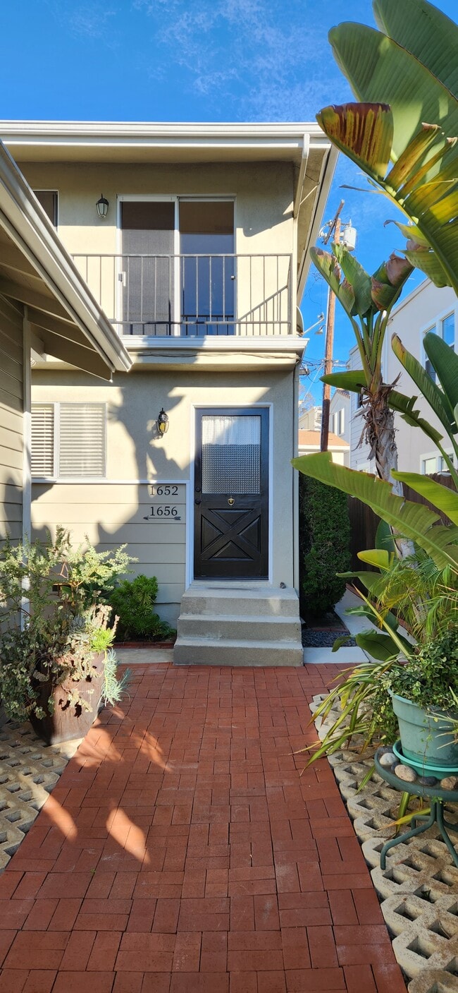 Walkway to back building - 1656 Monterey Blvd