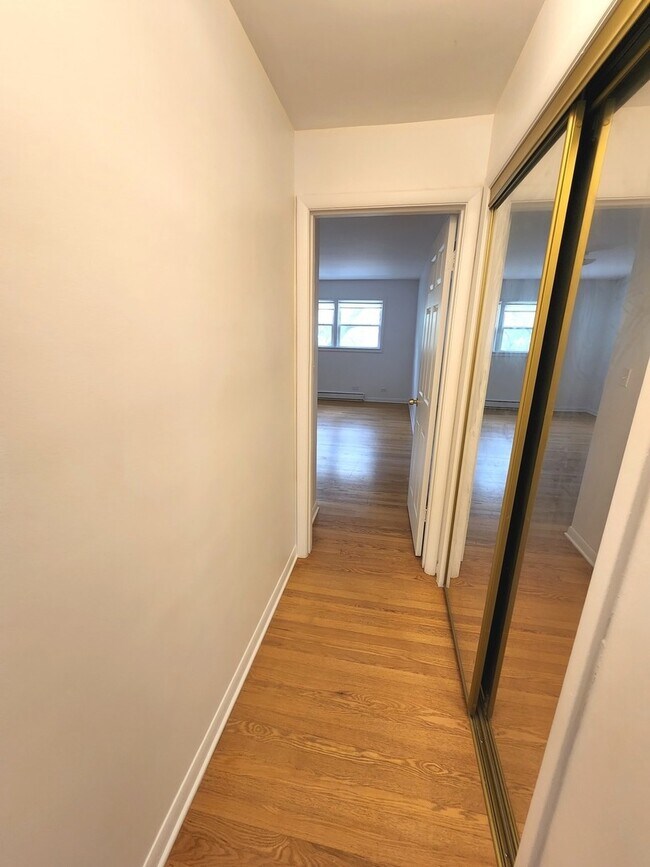 Building Photo - 8847 La Crosse Ave