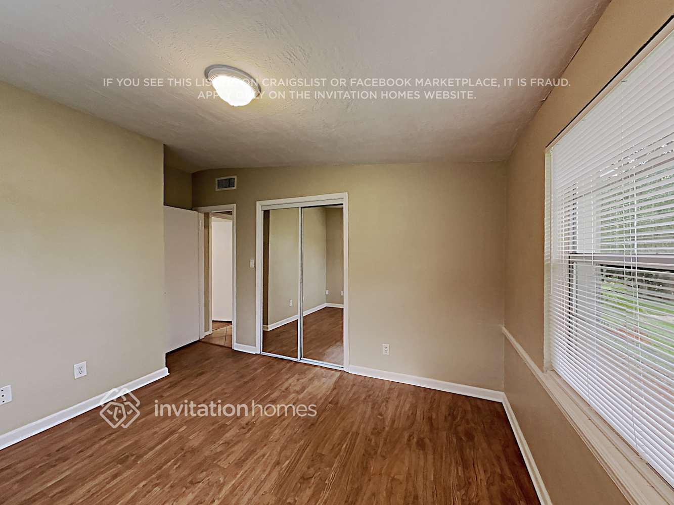 Building Photo - 2310 Sunderland Rd