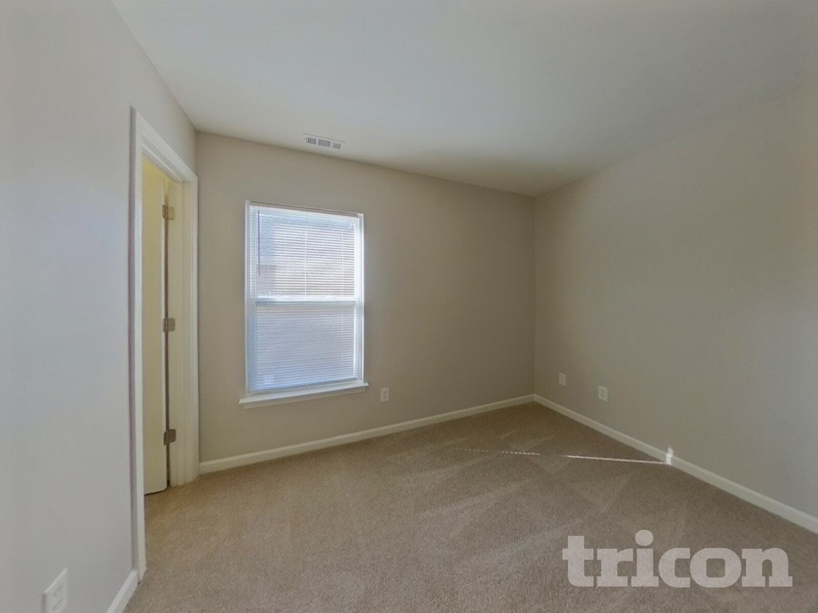 Building Photo - 345 Hunslet Cir