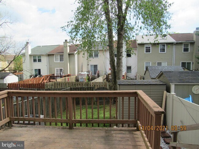 Building Photo - 9611 Heathcliff Dr