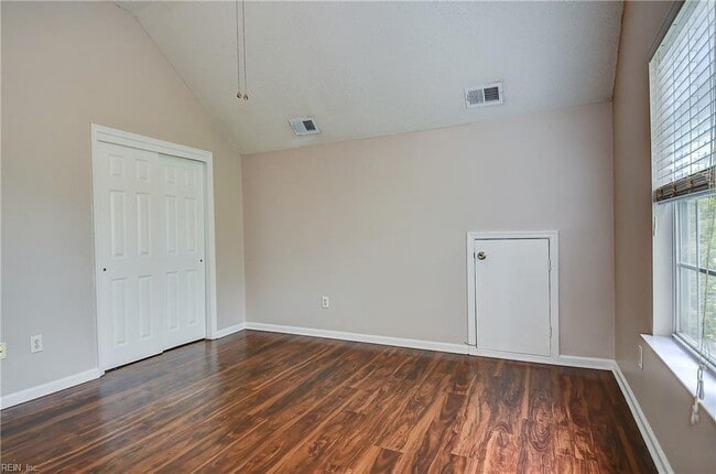 Building Photo - 2768 Mulberry Loop