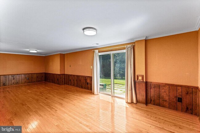 Building Photo - 7416 Royal Dominion Dr
