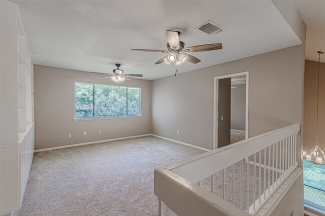 Building Photo - 18506 Creekfield Ct
