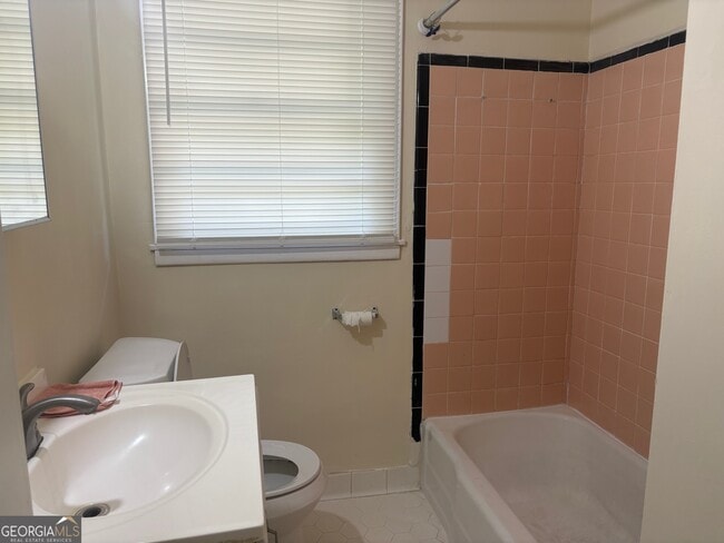 Building Photo - 5690 Cypress Dr