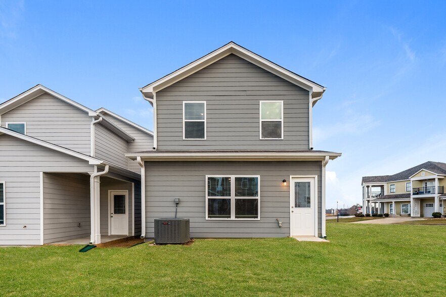 Building Photo - 6477 Rainbow Row