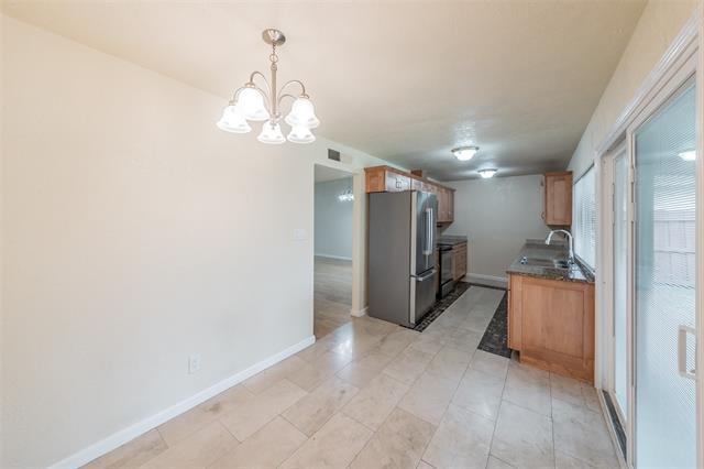 Building Photo - 5605 Squires Dr