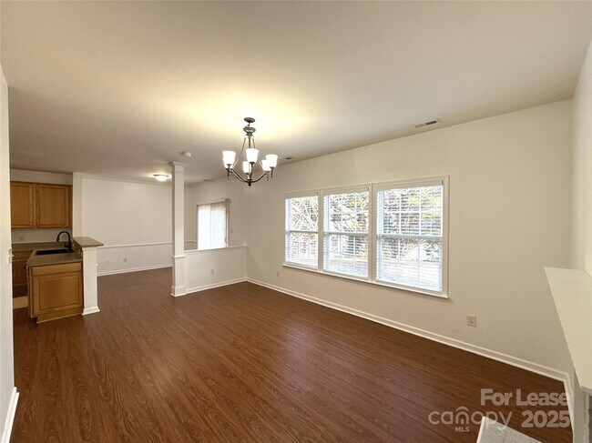 Building Photo - 3415 Cole Mill Rd