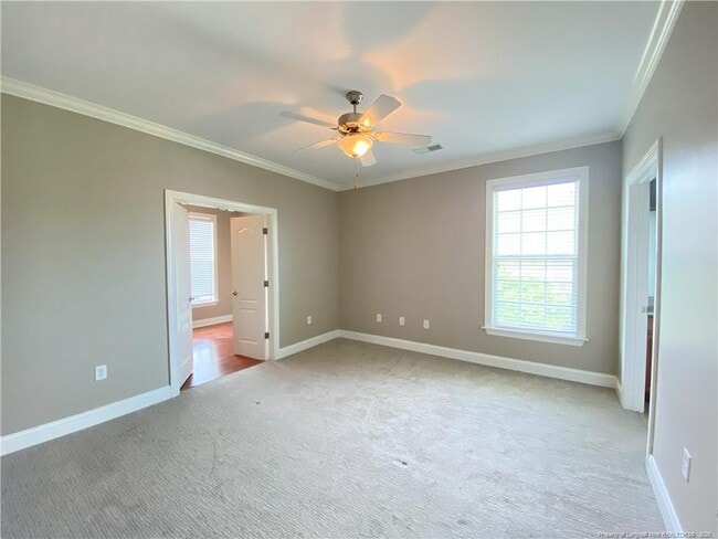 Building Photo - 411 Gallery Dr