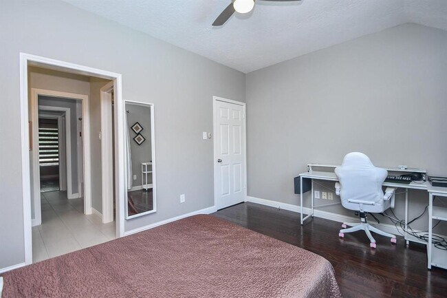 Building Photo - 7103 Adobe Meadows Ct