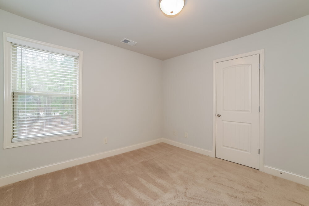 Building Photo - 89 Greatwood Ln