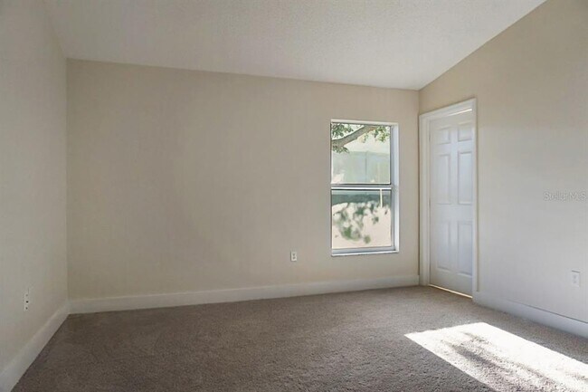 Building Photo - 357 Heather Hill Blvd