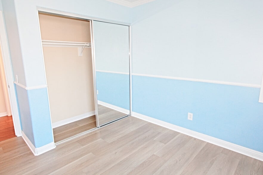 Building Photo - 4065 Ivey Vista Way