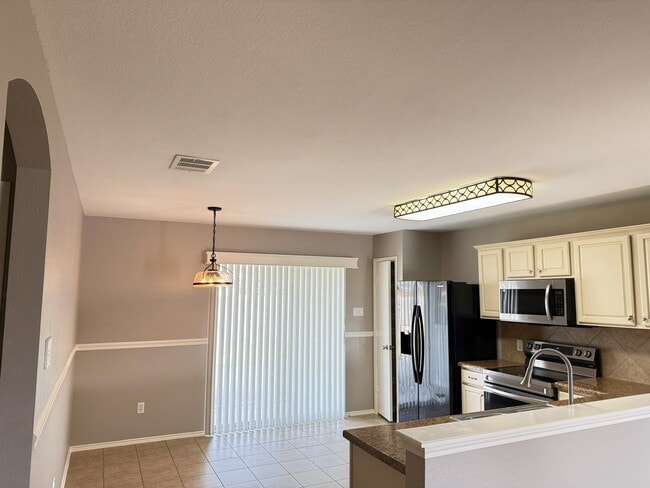 Building Photo - 216 Pullman Pl Blvd