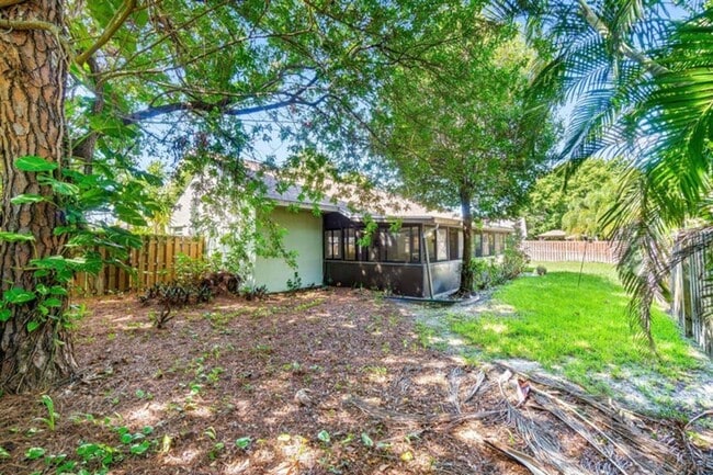 Building Photo - 5335 Havasu Ct