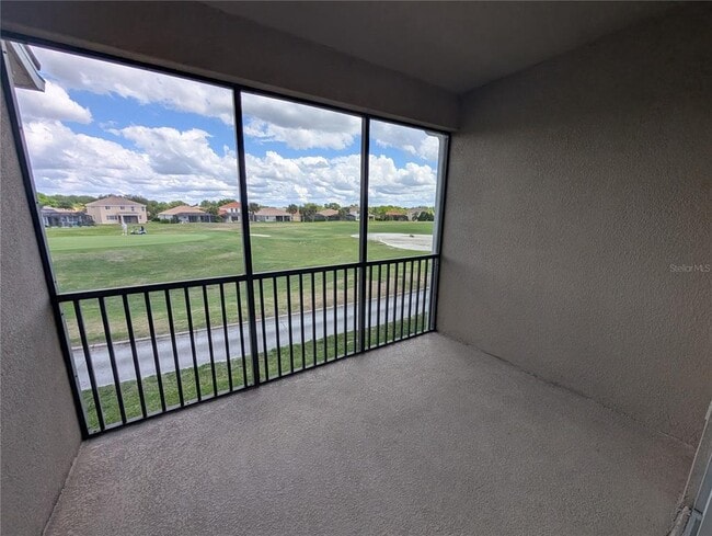 Building Photo - 803 Fairwaycove Ln