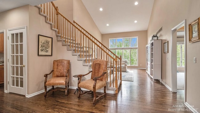 Building Photo - 50145 Tottenham Ct