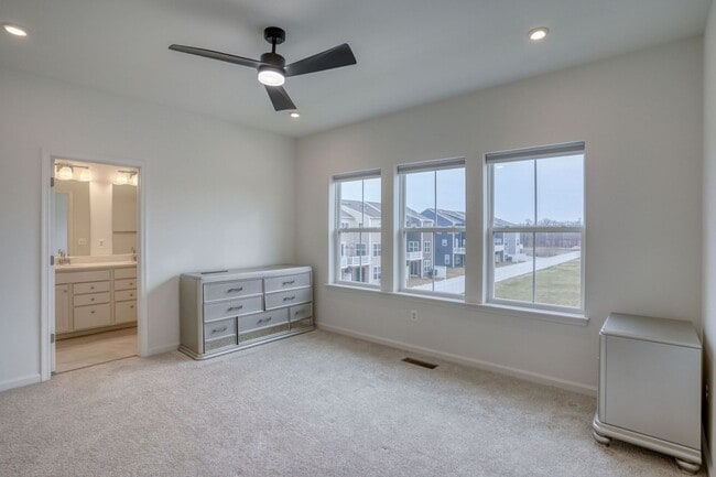 Building Photo - 345 Andrew Ct