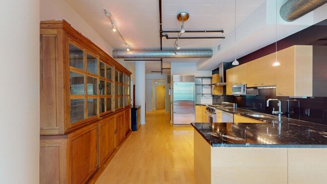 Building Photo - Stunning 1,300 Square Foot Two Bedroom W/ Private Balcony, Pets Welcomed Available Now!