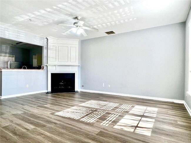 Building Photo - 1605 Kilmington Ct